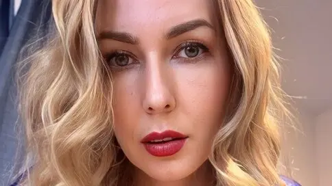 AlessandraRio's Sex ChatRoom