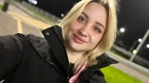 AlisaSusi's Sex ChatRoom
