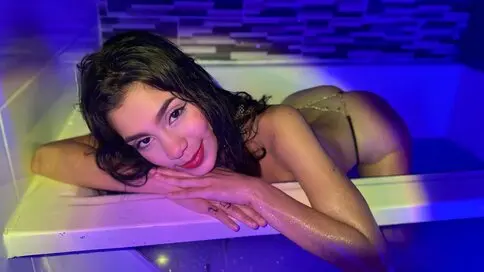 EstefaniaBynes's Sex ChatRoom